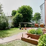 Haus Meyer-teerling - *